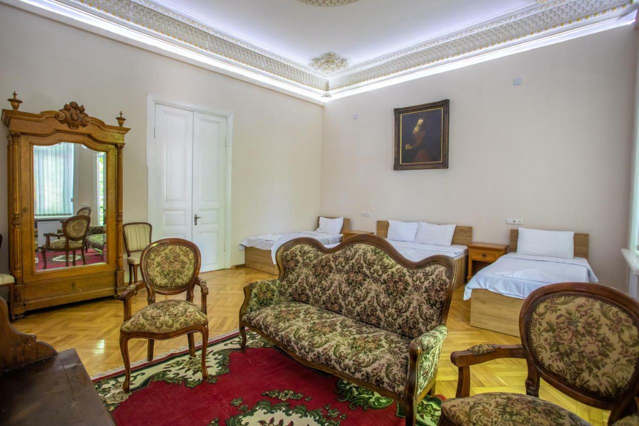 Hotel Veneto Kutaisi Exterior foto