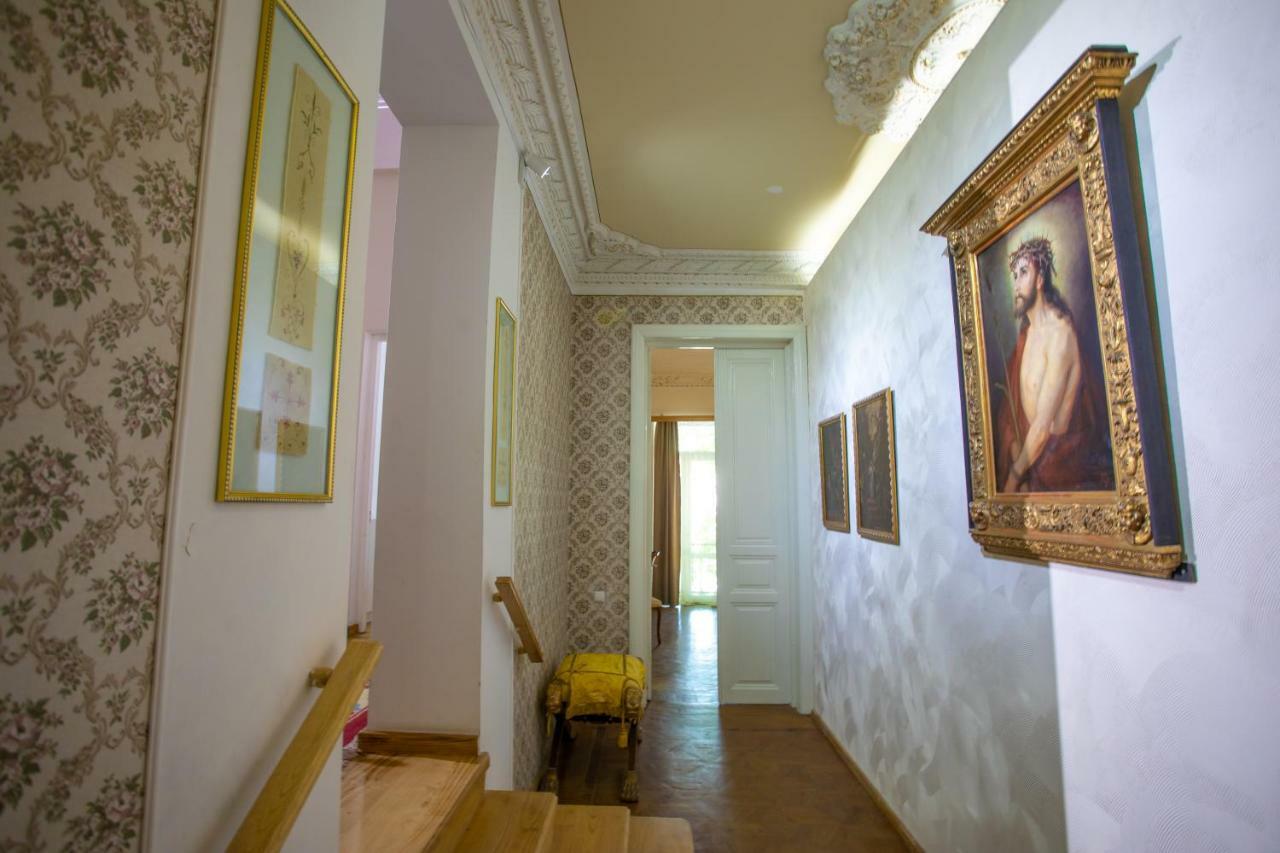 Hotel Veneto Kutaisi Exterior foto